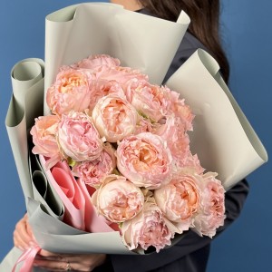 5 кустовых пионовидных роз Джульетта Хани 60 см